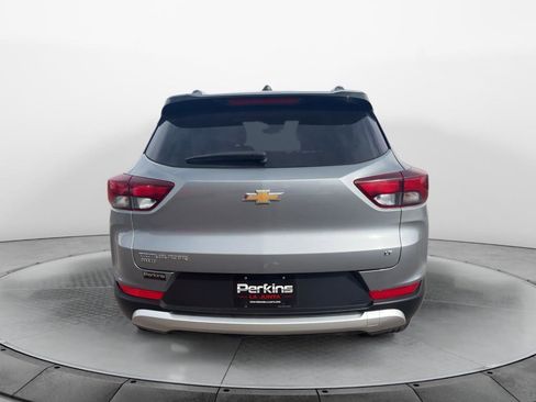 Used 2025 Chevrolet TrailBlazer LT AWD/4WD image 6