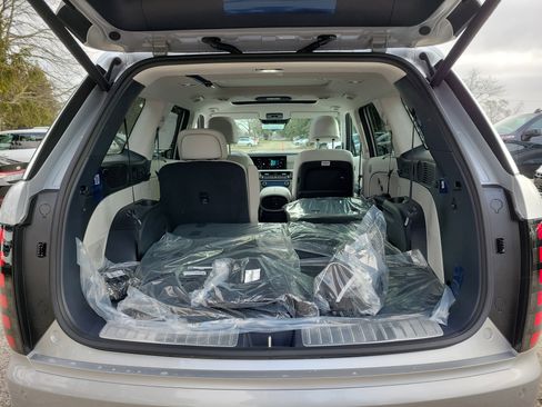 New 2026 Hyundai Palisade Calligraphy image 8