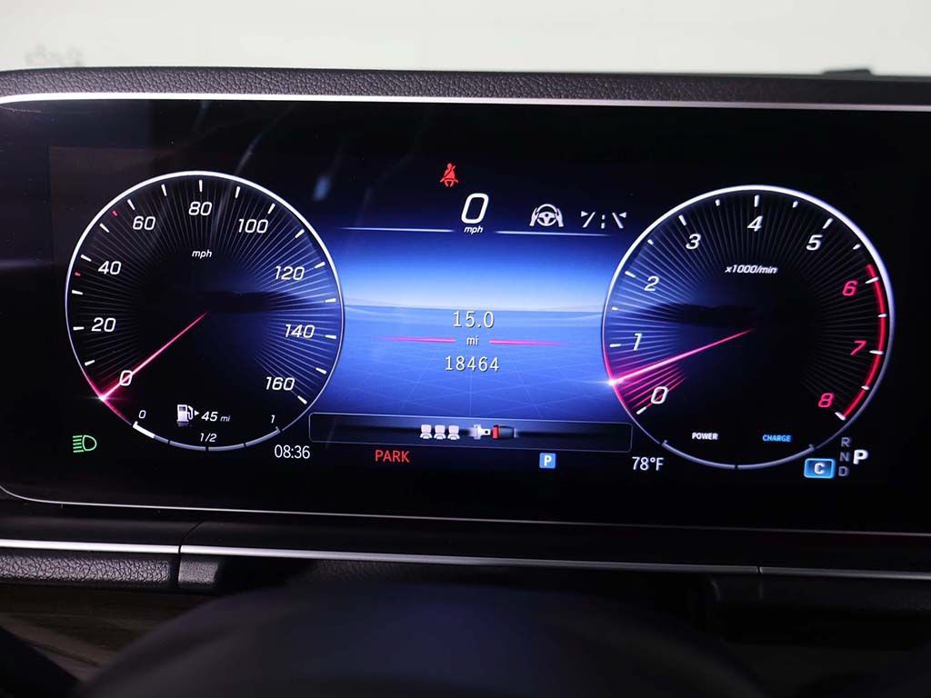 Used 2024 Mercedes-Benz GLE 450 4MATIC w/ AMG Line Exterior image 44