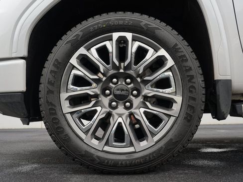 Used 2024 GMC Sierra 1500 Denali Ultimate AWD/4WD image 38