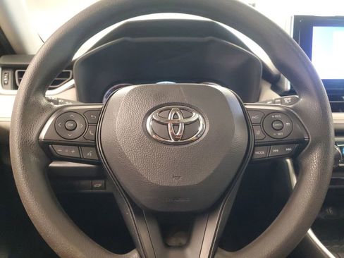 Certified 2023 Toyota RAV4 XLE w/ Convenience Package image 21