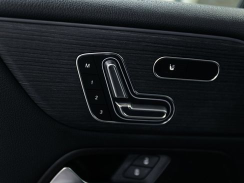 Certified 2023 Mercedes-Benz EQB 300 4MATIC image 6