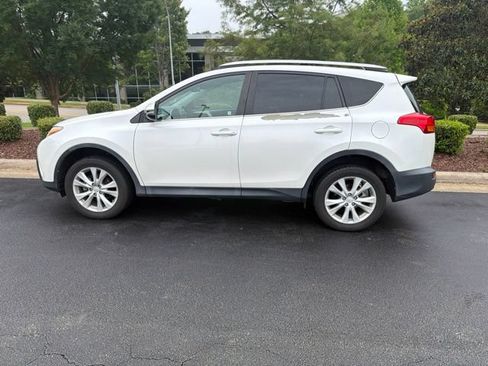 Used 2014 Toyota RAV4 Limited AWD/4WD image 7