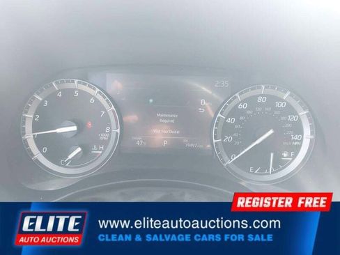 Used 2021 Toyota Highlander Limited image 14