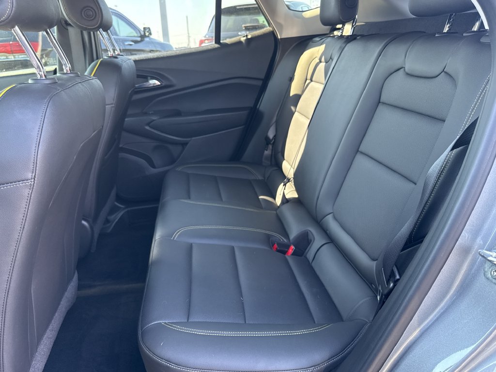Certified 2024 Chevrolet Trax ACTIV w/ Sunroof Package FWD image 8