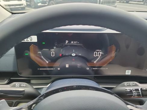 New 2026 Kia Carnival EX FWD image 19