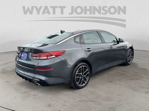 Used 2020 Kia Optima SE image 5