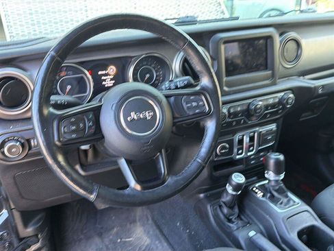 Used 2018 Jeep Wrangler Sport AWD/4WD image 10