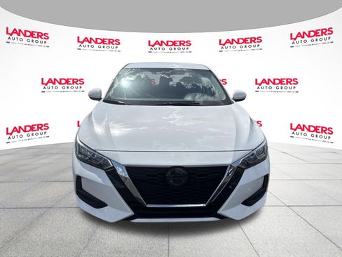 Used 2022 Nissan Sentra SV FWD image 8