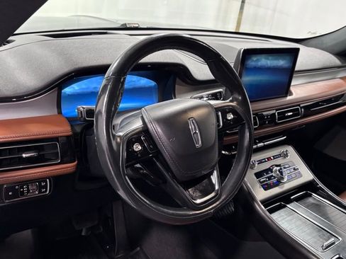 Used 2020 Lincoln Aviator Reserve w/ Equipment Group 201A image 10