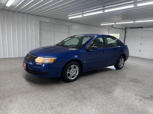 Used 2005 Saturn ION Level 2 w/ Power Pkg FWD image 3
