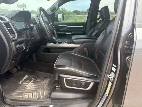 Used 2020 RAM 1500 Laramie w/ Sport Appearance Package AWD/4WD image 11