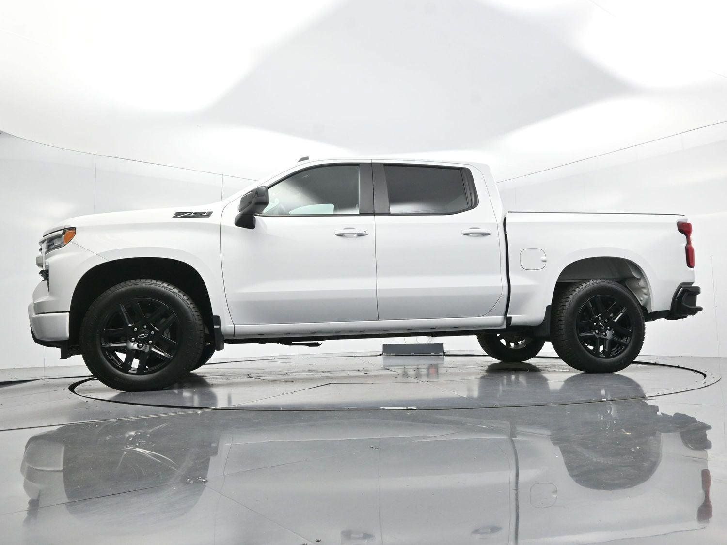 Used 2023 Chevrolet Silverado 1500 RST w/ Z71 Off-Road Package AWD/4WD image 43