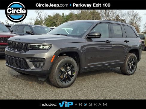 New 2025 Jeep Grand Cherokee Altitude image 1