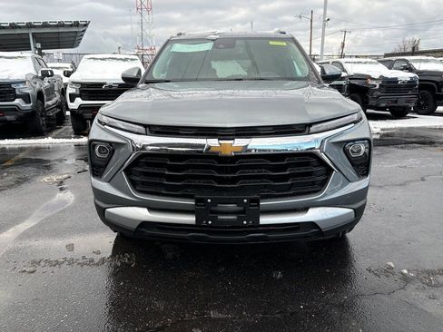 New 2026 Chevrolet TrailBlazer LT w/ Convenience Package image 2