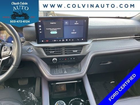 Certified 2025 Ford Explorer Platinum w/ LUX Leather Package image 30