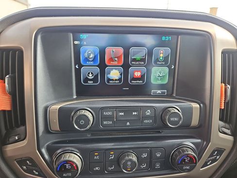 Used 2018 GMC Sierra 2500 Denali w/ Duramax Plus Package AWD/4WD image 19