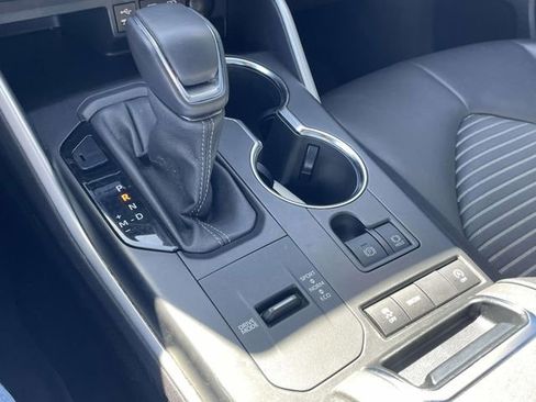 Used 2022 Toyota Highlander XSE image 21