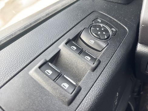 Used 2019 Ford F150 XLT w/ Equipment Group 302A Luxury image 16