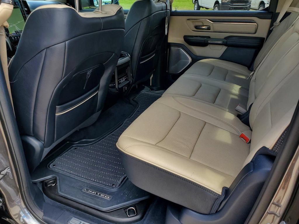 Used 2021 RAM 1500 Limited AWD/4WD image 15