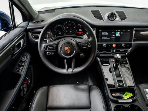 New 2026 Porsche Macan GTS image 16