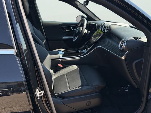 Certified 2026 Mercedes-Benz GLC 300 4MATIC image 22