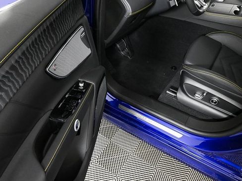 New 2025 Maserati Grecale GT image 10