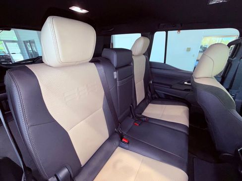 Certified 2025 Lexus GX 550 image 19