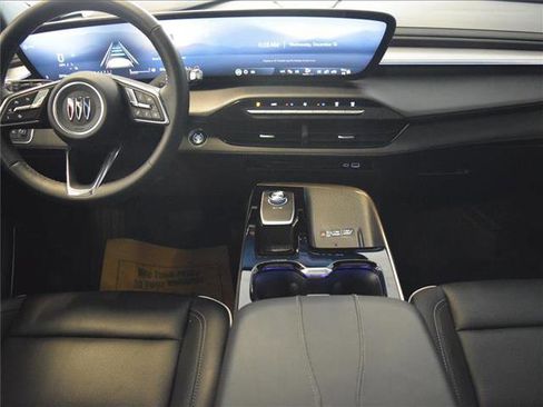 Used 2025 Buick Enclave Avenir w/ Trailering Package, 5000 lbs. image 26