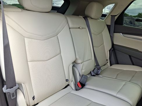 Certified 2023 Cadillac XT5 Premium Luxury FWD image 20