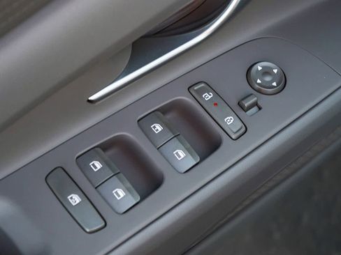 New 2026 Hyundai Elantra SE image 23