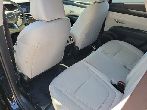 New 2026 Hyundai Tucson SEL FWD image 24