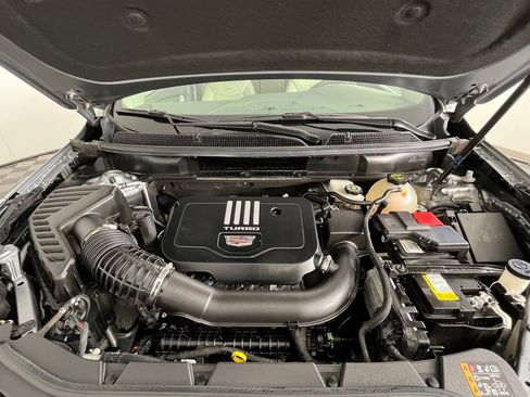 Used 2024 Cadillac XT5 Premium Luxury image 18