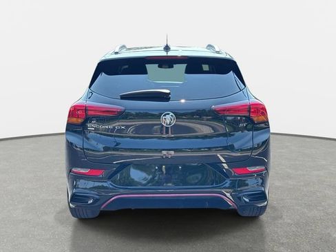 Used 2021 Buick Encore GX Select w/ Sport Touring Package AWD/4WD image 4