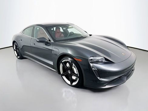 Certified 2022 Porsche Taycan image 7