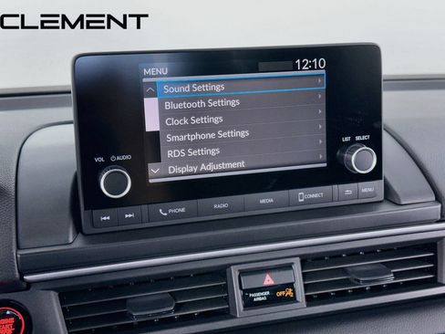 Used 2025 Honda Pilot Sport image 19