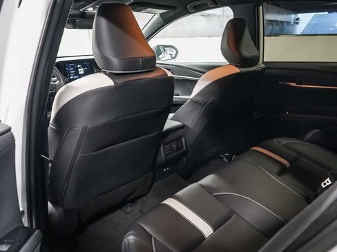 Used 2026 Toyota Camry SE image 20