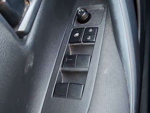 Used 2024 Toyota Corolla LE image 9