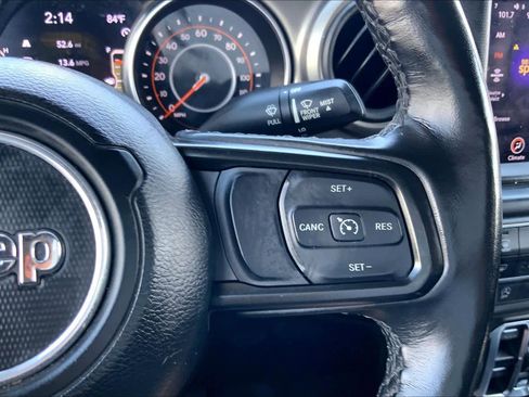 Used 2021 Jeep Gladiator Sport AWD/4WD image 24