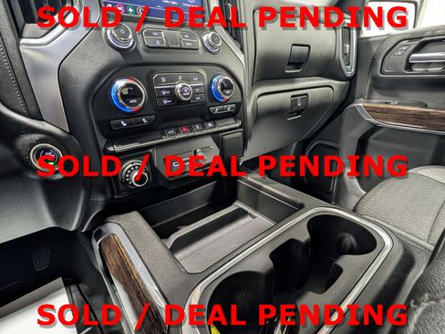 Used 2022 GMC Sierra 1500 Elevation image 25