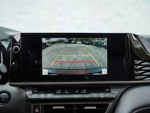 Used 2025 Toyota Camry SE w/ Multimedia Upgrade Package image 31