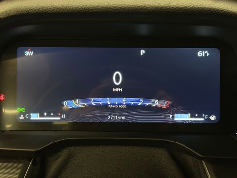 Used 2023 Jeep Grand Cherokee L Laredo image 8