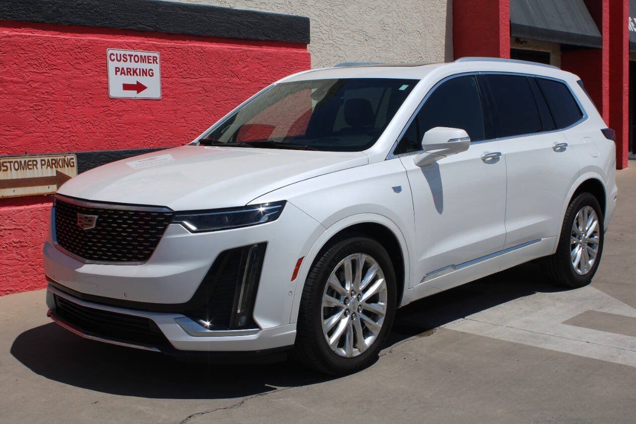 Used 2020 Cadillac XT6 Premium Luxury AWD/4WD image 4