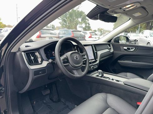 Used 2025 Volvo XC60 B5 Plus w/ Climate Package image 15
