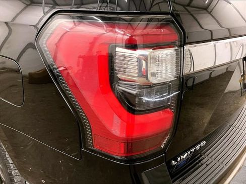 Used 2020 Ford Expedition Max Limited AWD/4WD image 29