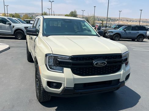 New 2026 Ford Ranger XLT w/ Equipment Group 301A High AWD/4WD image 4