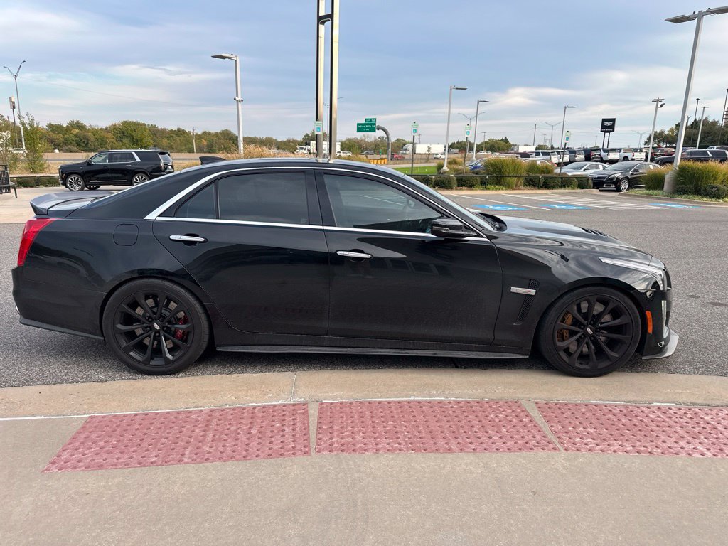 Used 2016 Cadillac CTS V w/ Carbon Fiber Package RWD image 12
