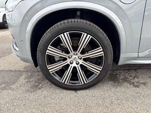 Certified 2025 Volvo XC90 T8 Plus w/ Protection Package Premier AWD/4WD image 31