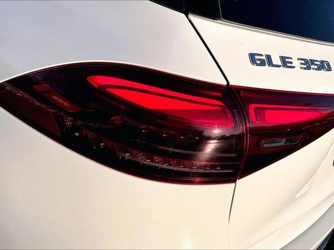 Certified 2025 Mercedes-Benz GLE 350 GLE 350 image 32