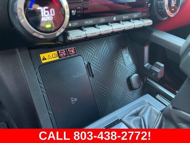 Used 2025 Toyota Tacoma TRD Pro AWD/4WD image 30